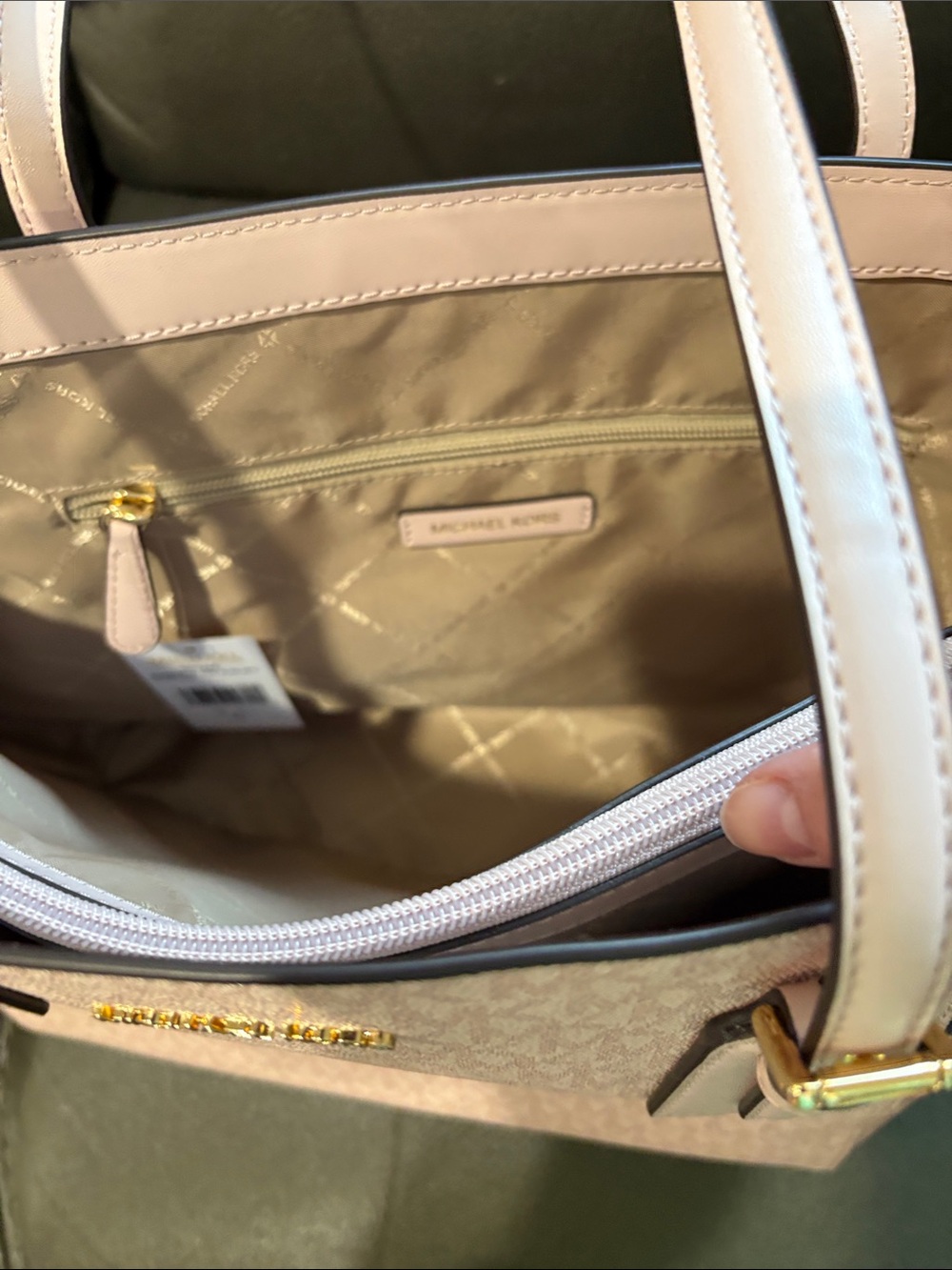 Michael Kors blush multi large tote - Picture 9 of 13
